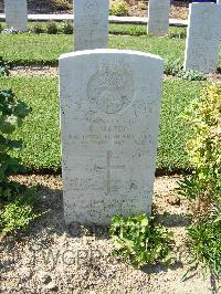 Sangro River War Cemetery - Martin, Ronald